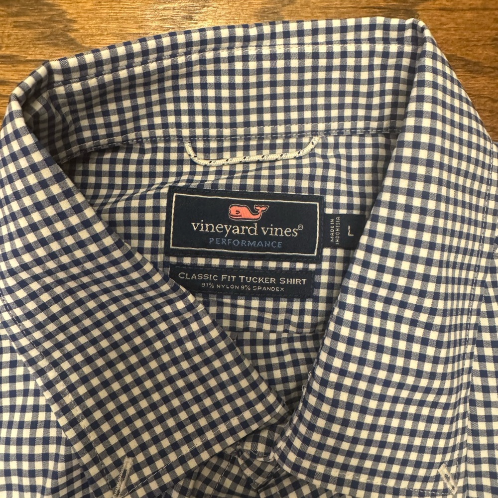 Vineyard Vines Performance Classic Fit Tucker Shirt, Navy Gingham, Men’s L - Picture 3 of 4